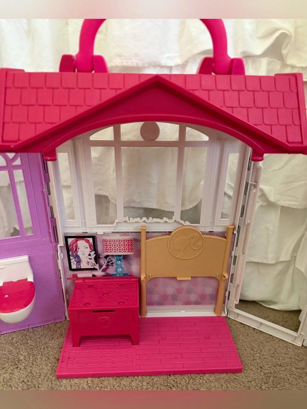 Barbie Glam Getaway Pink and White Foldable Playhouse Carry Case